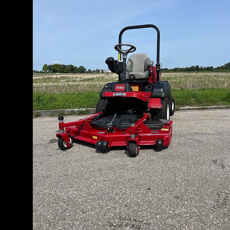 Toro Groundsmaster 3200