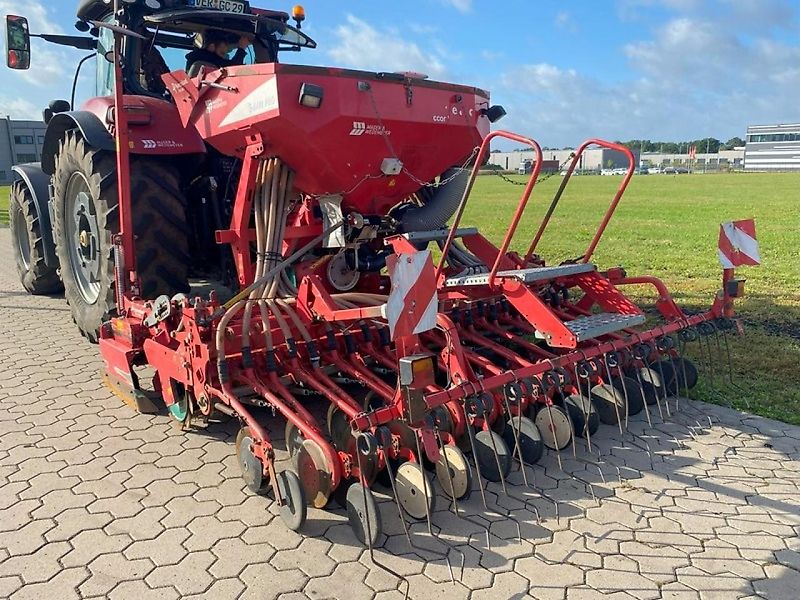 Kverneland S-DRILL PRO + NGH 301