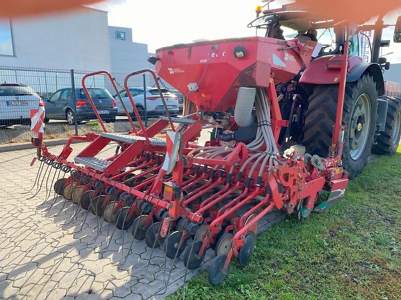 Kverneland S-DRILL PRO + NGH 301