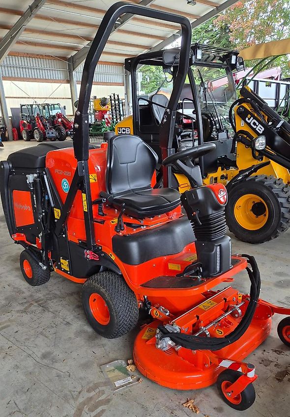 Kubota FC2-221 FRONTSAMMELMÄHER