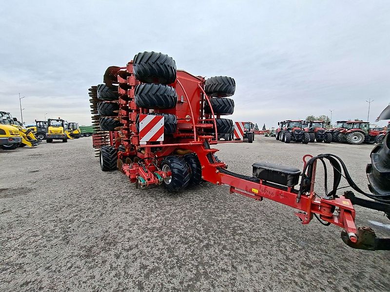 Kverneland Seeder KVERNELAND U DRILL 6M