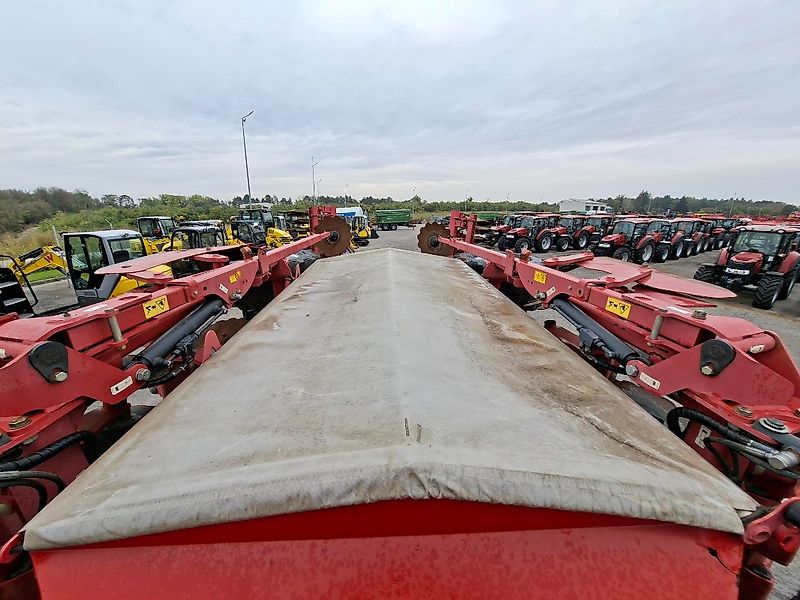 Kverneland Seeder KVERNELAND U DRILL 6M