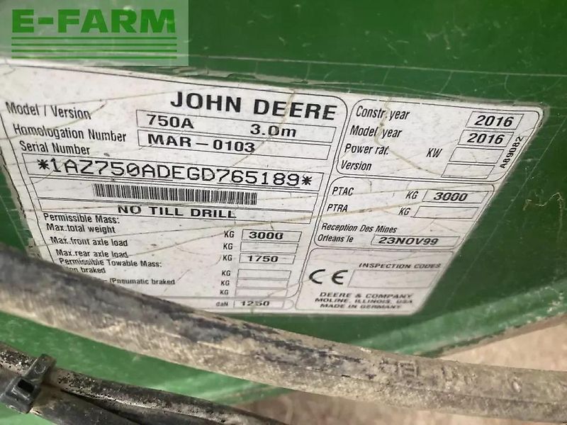 John Deere 750a