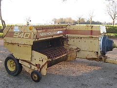 New Holland 940