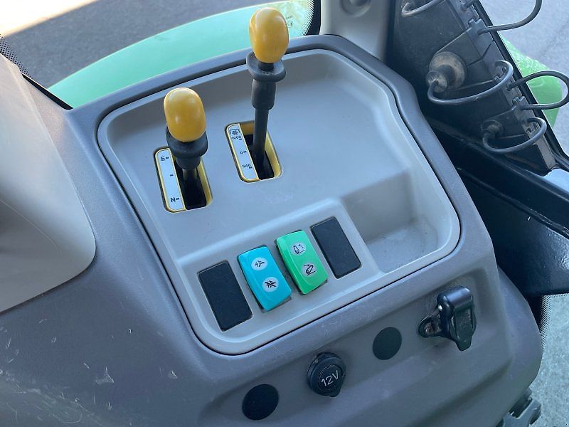 Deutz-Fahr 6215 TTV Agrotron *Neuer Motor*