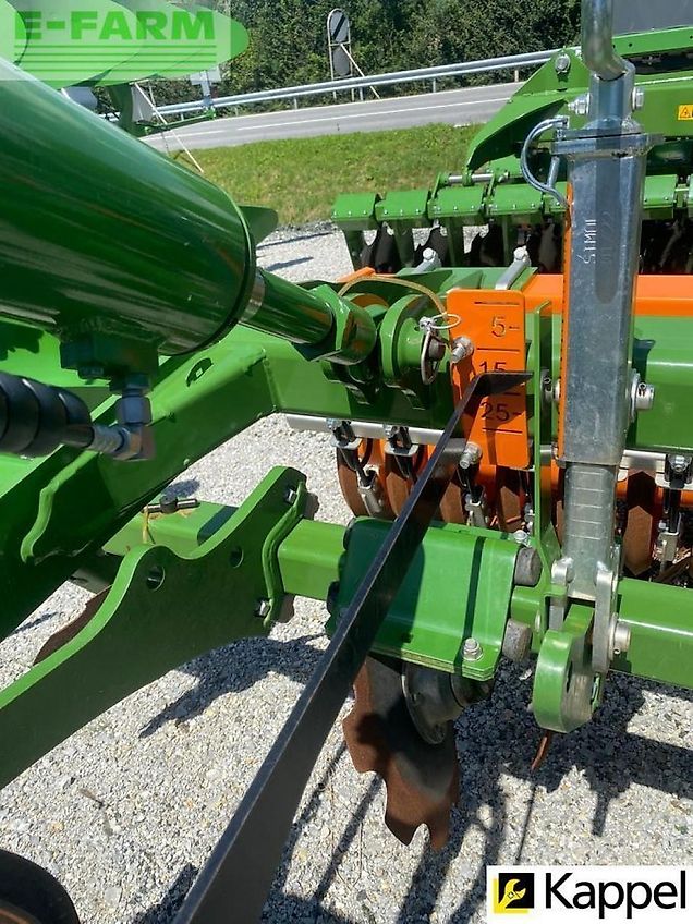 Amazone cenius 4003-2 special grubber - vorführmaschine