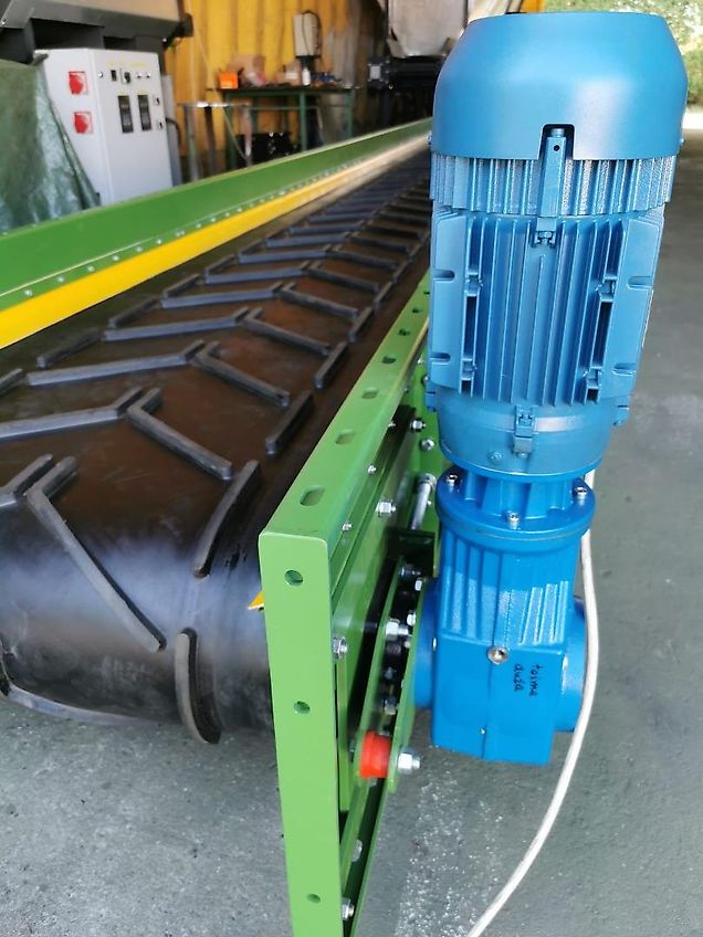 Metal Mania Przenośnik Taśmowy