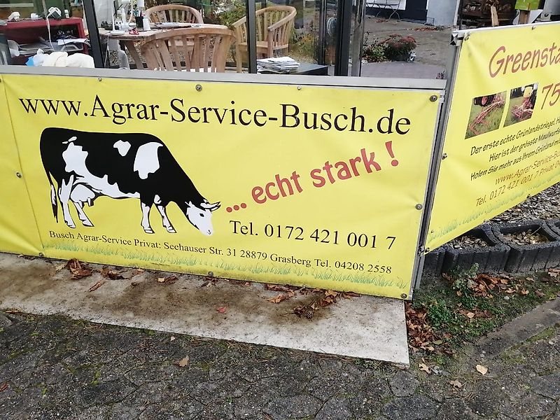 Howard Howard SP5 Schwenkpflug mit 221 cm max. Arbeitsbreite Gummistützrad Höhenverstellung über Spindel Schnittbreitenverstellung hydraulisch für Schlepper um 150 PS sehr gut für hohe Flächenleistung ideal auch zum Schälen ab 5 cm zur Beikrautbekämpfung