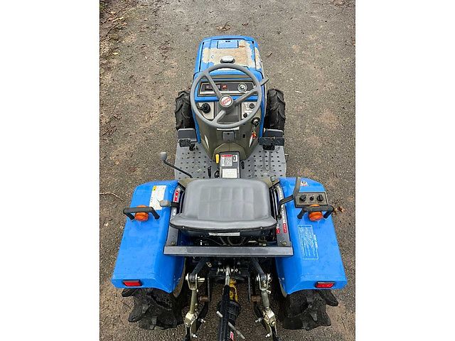 Iseki TM15