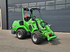 Avant 735i TDL + mini-shovel