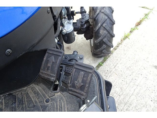 Solis compacttrekker Weinig uren! HST26