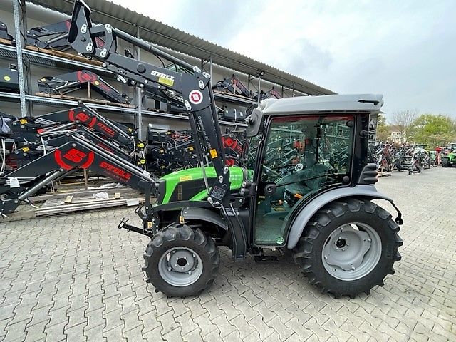 Deutz-Fahr 3060 mit Komfort Kabine und Stoll Frontlader 350 FC oder auch ohne Frontlader