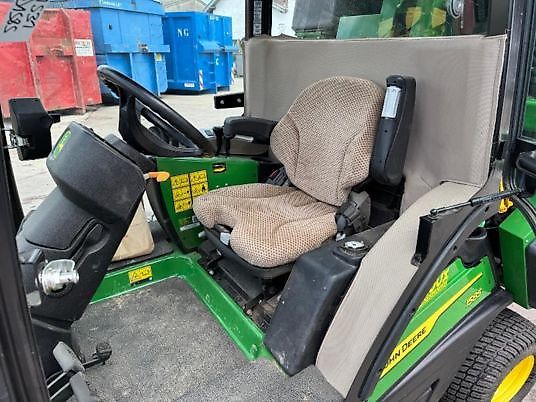 John Deere 1585