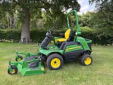John Deere 1570