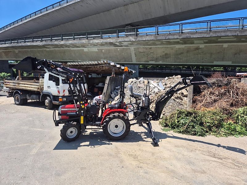 Mitsubishi Fieldtrac 224 D Frontlader