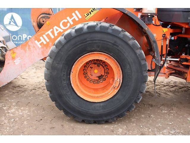 Hitachi ZW250