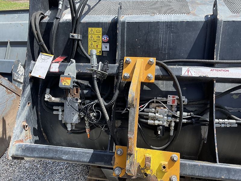 Emily Melodis Mischschaufel 2400mm 3,0m³