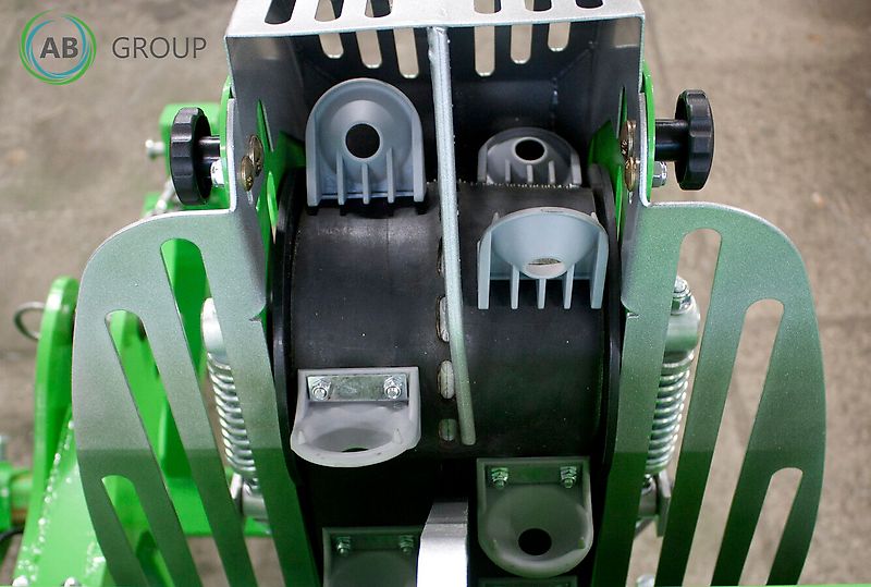 Bomet Sadzarka do ziemniaków dwurzędowa Bomet Gemini S339 (szerokość międzyrzędzi: 67,5 - 80 cm)