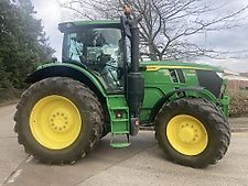 John Deere 6R 215