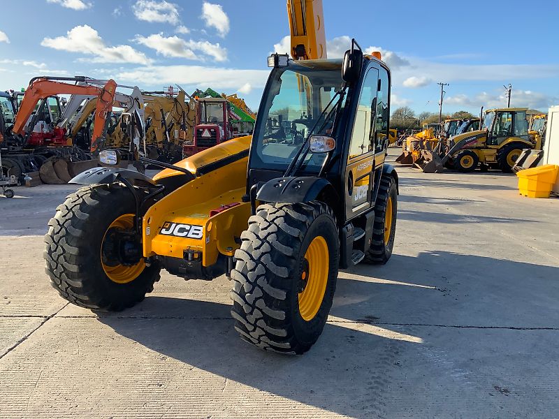 JCB 542-70 Agri Super Telehandler (ST25190)