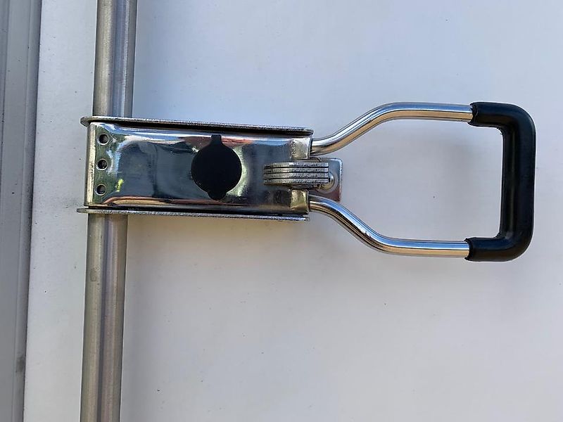 Brenderup Koffer Anhänger 1300 KG Türen neues Modell 300x155x185