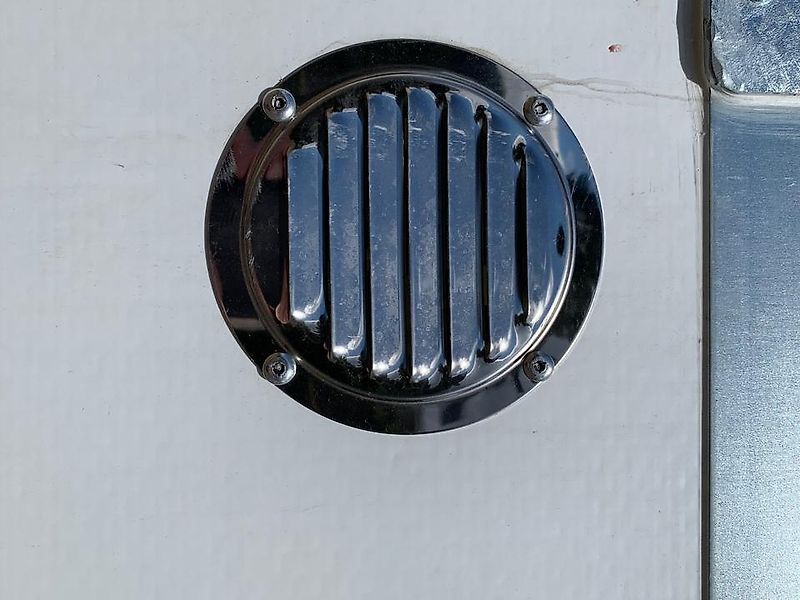 Brenderup Koffer Anhänger 1300 KG Türen neues Modell 300x155x185