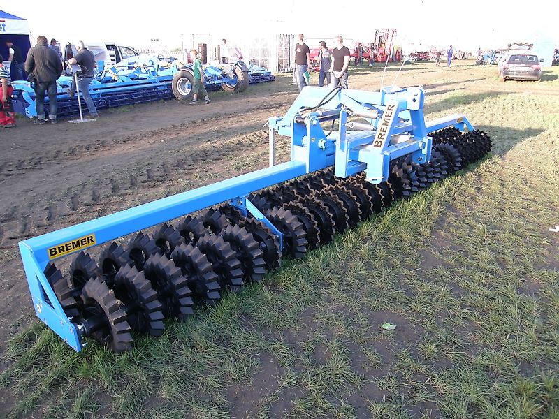 Bremer Maschinenbau Polygonringwalze PG 600 H - das richtige Frontgerät macht den Unterschied