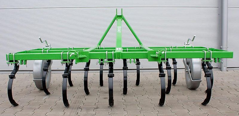 Bomet TOP-AGRO Leichtgrubber Dorado / Kultivator U473 ab 1,7m bis 2,8m