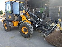 JCB 406
