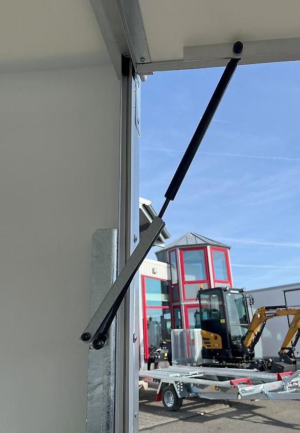 Brenderup Kofferanhänger mit Verkaufsklappe 2500 kg 3,5 m Koffer