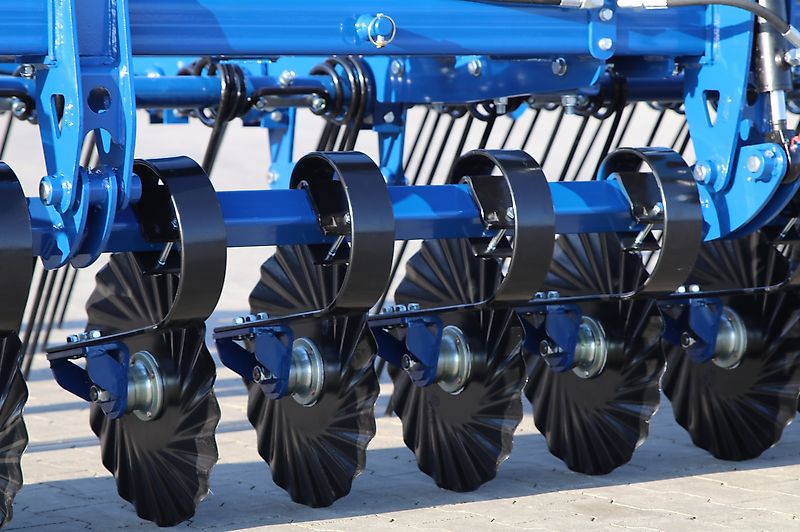 Rolmako Mulch Striegel - Spring Expert - 7,5 mH / Finanzierung - Leasing