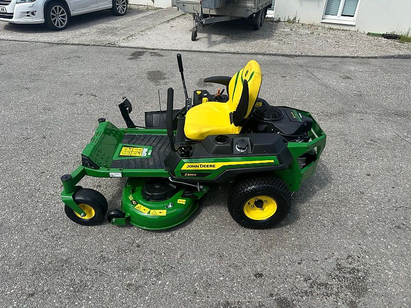 John Deere Z-Trac Z 320R