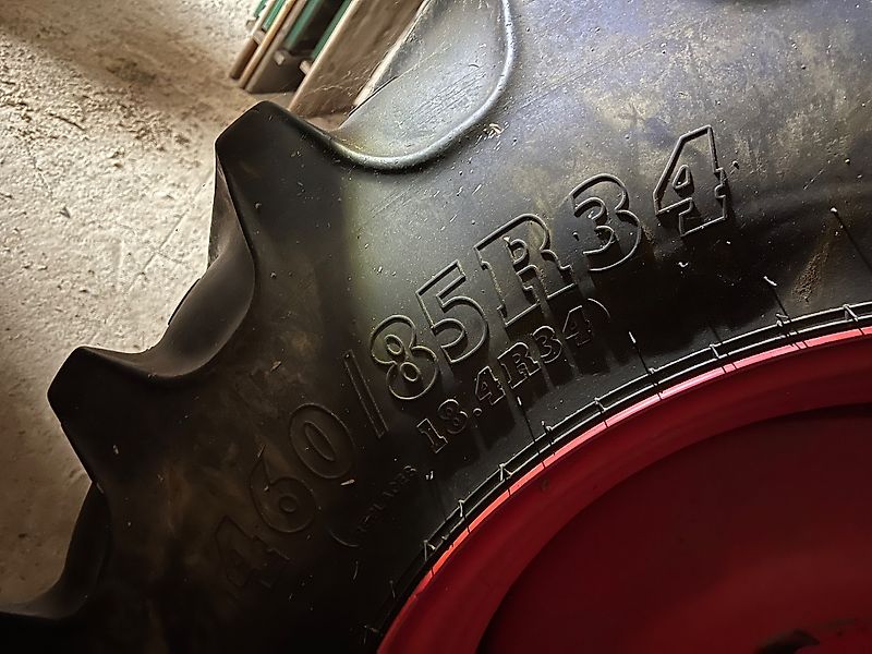 BKT 520/85 R46 - 460/85 R34