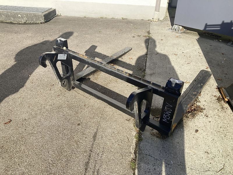 Caterpillar CAT 906-14