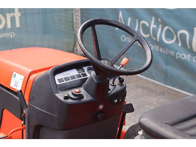 Kubota BX2200D