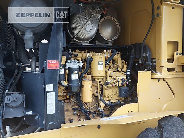 Caterpillar 938M