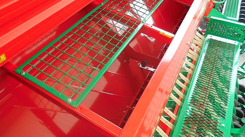 AGRO-MASZ SN300 + Anbauaggregat ANT30