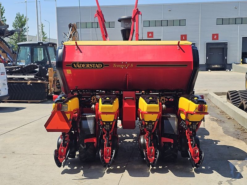 Väderstad TEMPO TPF 8