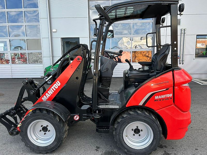 Manitou Hoflader MLA 2-25