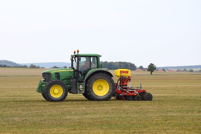 SMS Smart 300 + APV PS Direktsaatmaschine