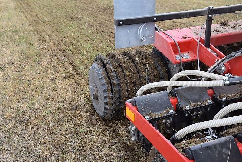 SMS Smart 300 + APV PS Direktsaatmaschine