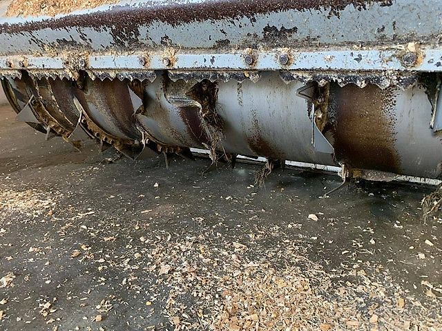 Storti Greyhound HS 150