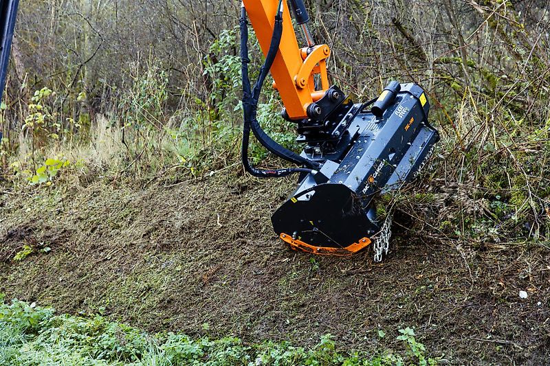 TMC Cancela THL-100 Hydraulischer Schlegelmulcher /Mulcher für Bagger /Radlader***Aktionsangebot***