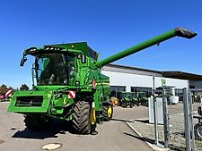 John Deere T560i HM