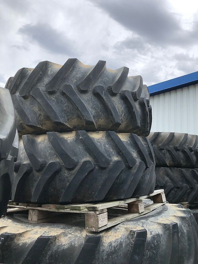 New Holland KUP, Forsträder, New Holland FR