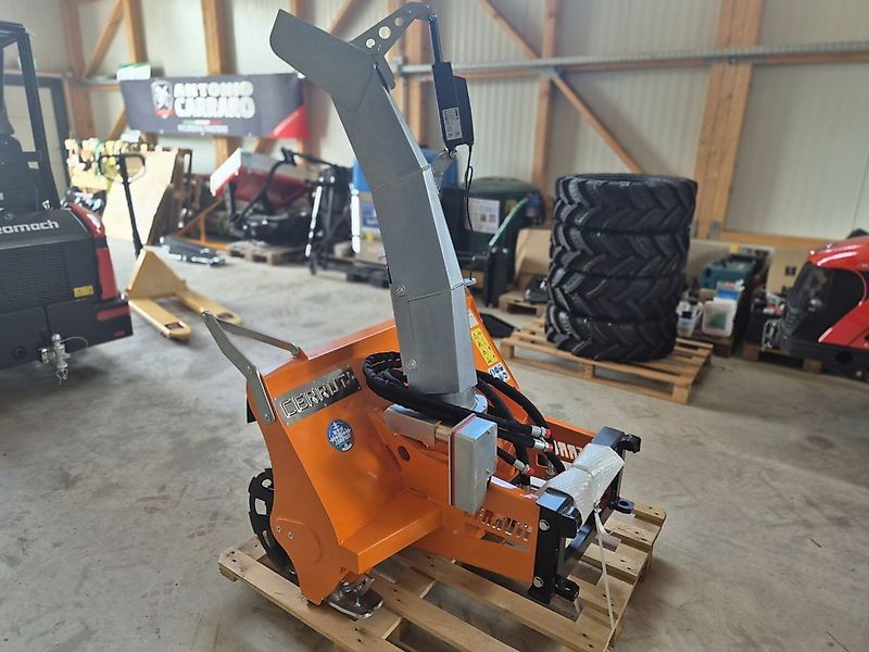 Cerruti SCHNEEFRÄSE Avant Cast Neomach Multione Hoflader