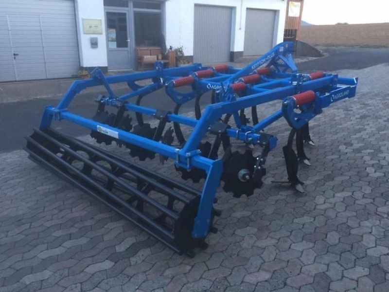 Agroland Grubber KRYPTON 3m Arbeitsbreite mit Federsteinsicherung