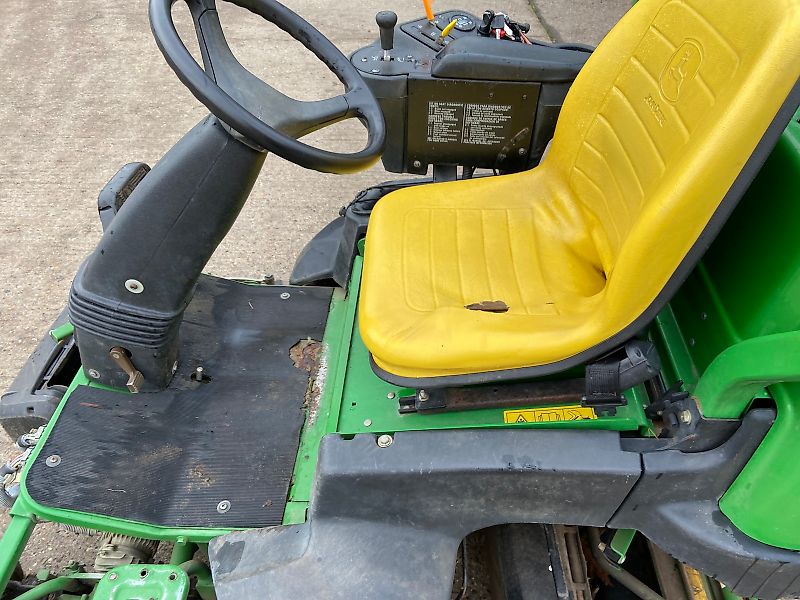 John Deere 2500EH