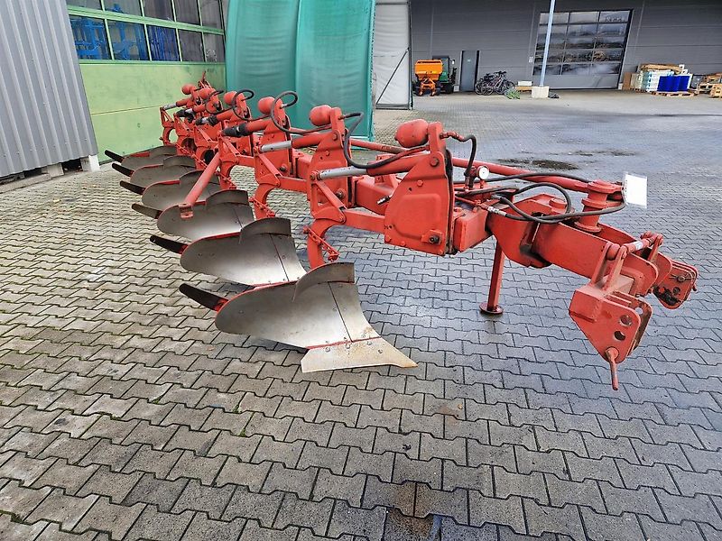 Niemeyer 6-Schar Beetpflug