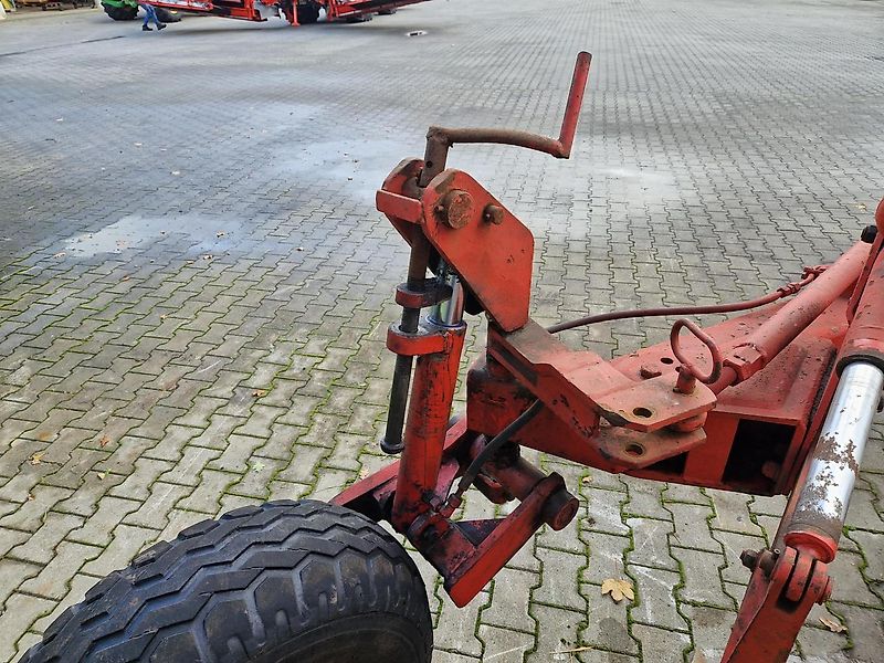 Niemeyer 6-Schar Beetpflug